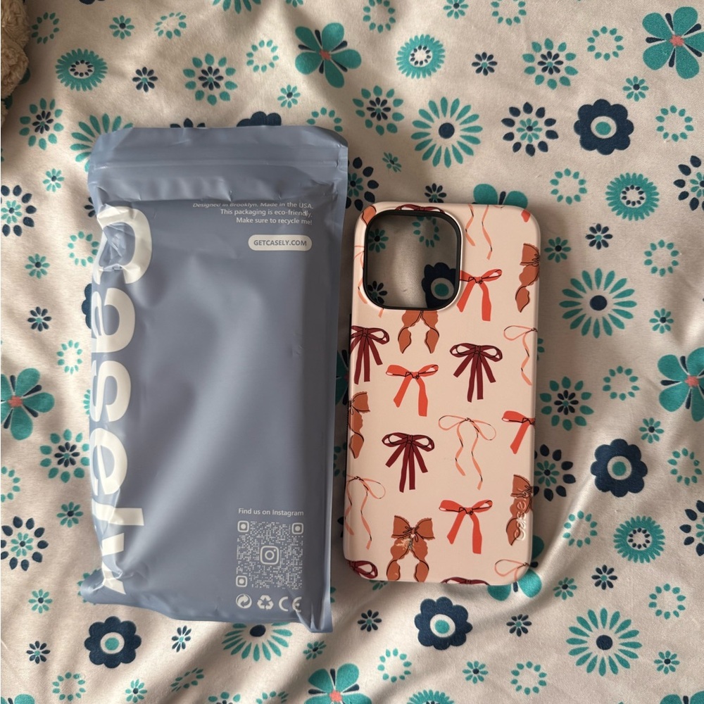 Bow Pattern Phone Case - Cream, Brown, Pink, Orange, and Burgundy